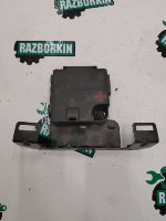 Audi / Q5 / Клемма аккумулятора плюсовая