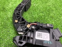 Audi / Q8 / Педаль газа