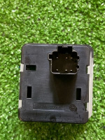 Chevrolet / Tahoe / Розетка