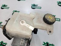 BMW / X5 / Ваккумный насос