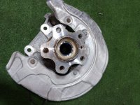 BMW / X5 / Кулак поворотный