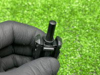 Mercedes-Benz / 190e / Датчик открытия двери