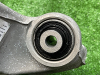 Audi / Q8 / Кулак поворотный