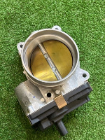 Chevrolet / Tahoe / Дроссельная заслонка