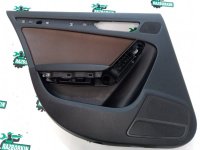 Audi / A4 / Обшивка двери