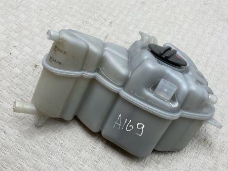Audi / A8l / Бачок расширительный