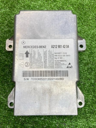 Mercedes-Benz / E-Class / Блок управления AIRBAG