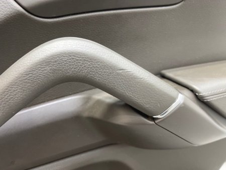 Porsche / Cayenne / Обшивка двери
