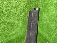 Chevrolet / Tahoe / Уплотнитель стекла двери