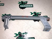 Ford / EXPLORER / Направляющая стекла двери