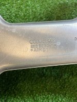 Audi / A6 / Кронштейн