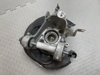 Audi / A8l / Кулак поворотный