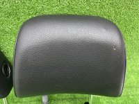 BMW / 3-Series / Подголовник сиденья