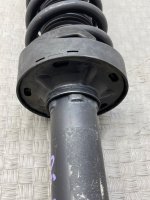 Volkswagen / Touareg / Стойка подвески