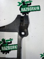 Audi / A6 / Кронштейн бампера