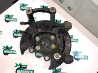 Mazda / 3 / Кулак задний