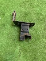 Audi / Q7 / Кронштейн усилителя бампера