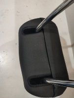 BMW / X5 / Подголовник сиденья