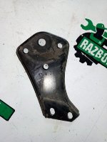 Mercedes-Benz / GLC 250d 4-matic / Кронштейн подрамника