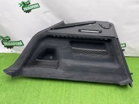 Audi / Q8 / Обшивка багажника