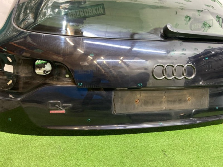 Audi / Q7 / Крышка багажника