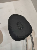 BMW / X5 / Подголовник сиденья