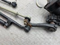 Mercedes-Benz / E-Class / Рулевой редуктор