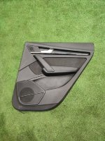 Audi / Q5 / Обшивка двери