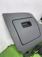 Audi / Q8 / Накладка на торпедо