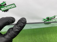 Audi / A6 / Стекло двери