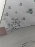 Audi / SQ8 / Стекло двери
