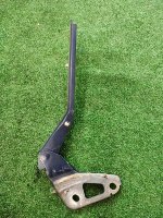 Audi / Q7 / Петля капота