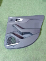 Audi / A5 / Обшивка двери