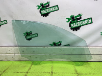 Audi / A6 / Стекло двери