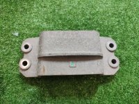 Volkswagen / Tiguan / Кронштейн опоры двигателя