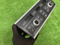 Audi / Q7 / Блок управления климат-контролем