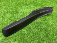 BMW / 3-Series / Водосток крышки багажника