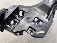 BMW / 3-Series / Крепление бампера