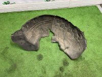 Volkswagen / Touareg / Подкрылок