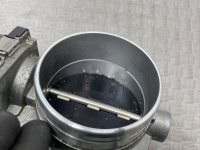 Volkswagen / Touareg / Дроссельная заслонка