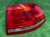Volkswagen / Touareg / Фонарь задний