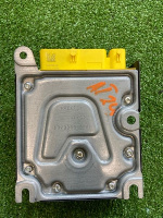 Audi / A6 / Блок управления подушками безопасности