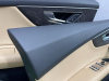 Audi / Q8 / Обшивка двери