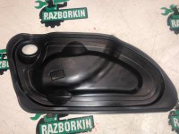 Audi / A4 / Заглушка панели двери