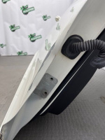 Audi / Q7 / Дверь боковая