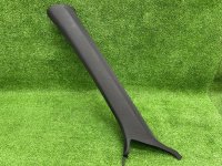 Audi / A4 / Накладка стойки