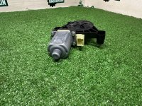 Volkswagen / Golf / Мотор стеклоподъемника