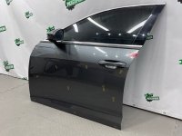 Audi / A6 / Дверь боковая