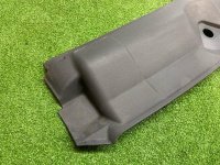 Audi / A5 / Накладка замка капота