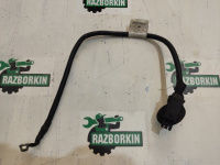 Mercedes-Benz / E-Class / Минусовой провод аккумулятора